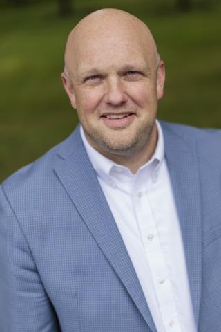 Matthew Hallaway Professional Photo